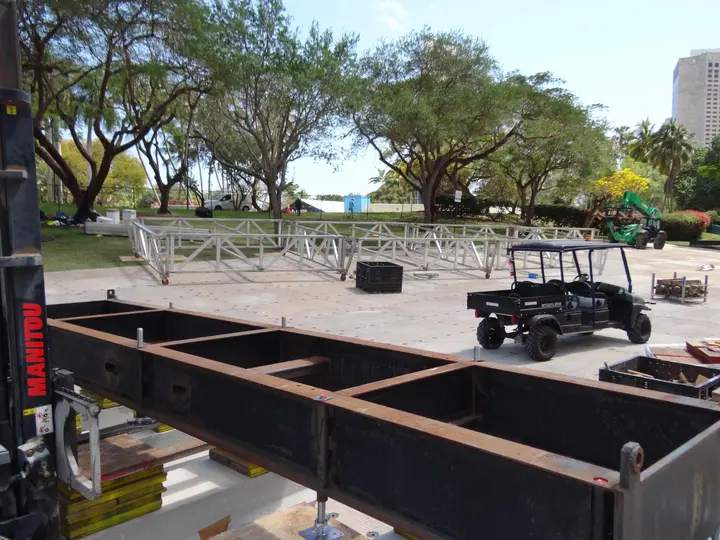 Everything Ultra festival photo from 2025